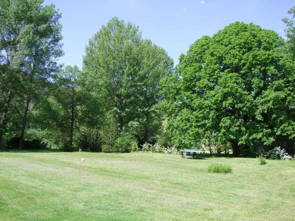 La Magnanerie d'Hôtes ,le jardin secret Sauve Exterior foto